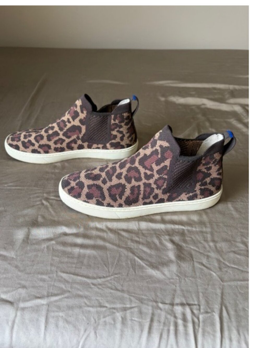 Rothy's leopard print chelsea-style sneakers- size 11 - Picture 3 of 7